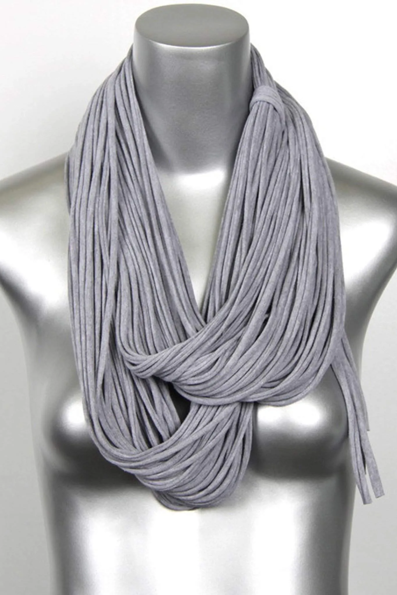 Necklush Chunky Scarf / Heather Gray / Unisex